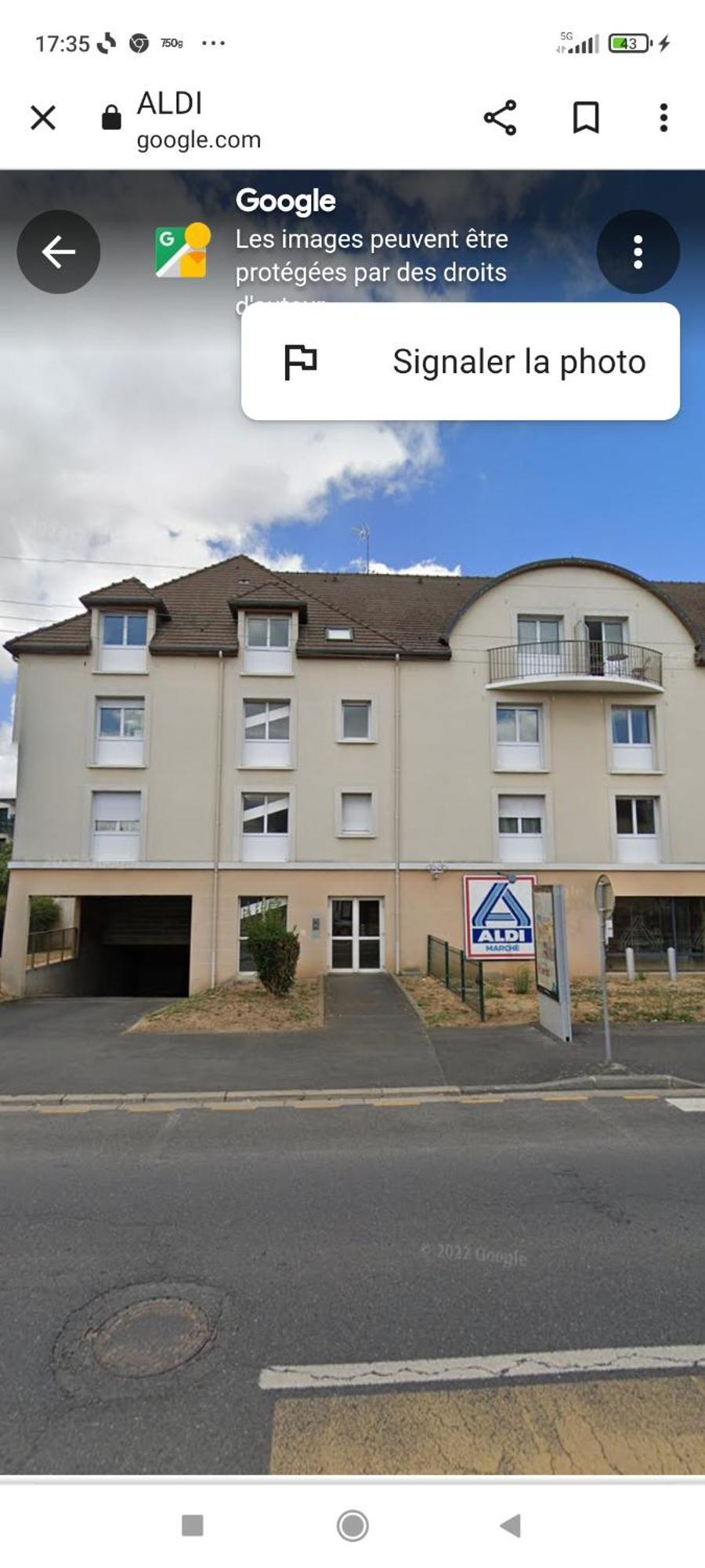 Appart. Sur Avec Garage Et Wifi. Apartment *